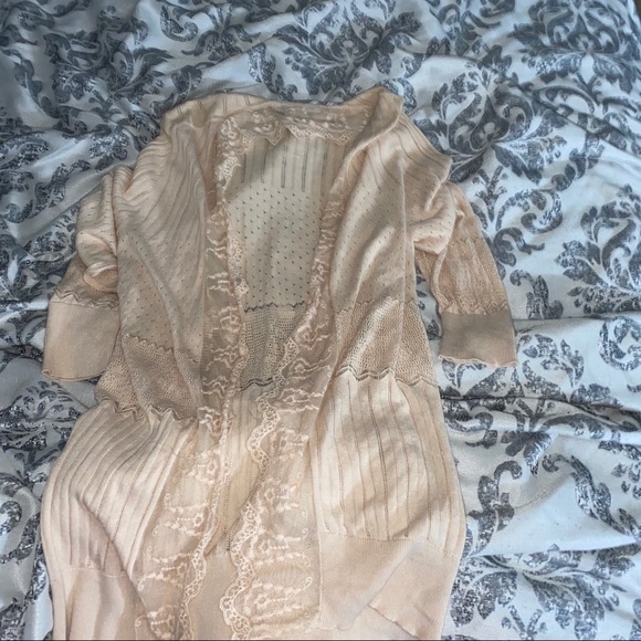 Cardigan - Picture 2 of 3